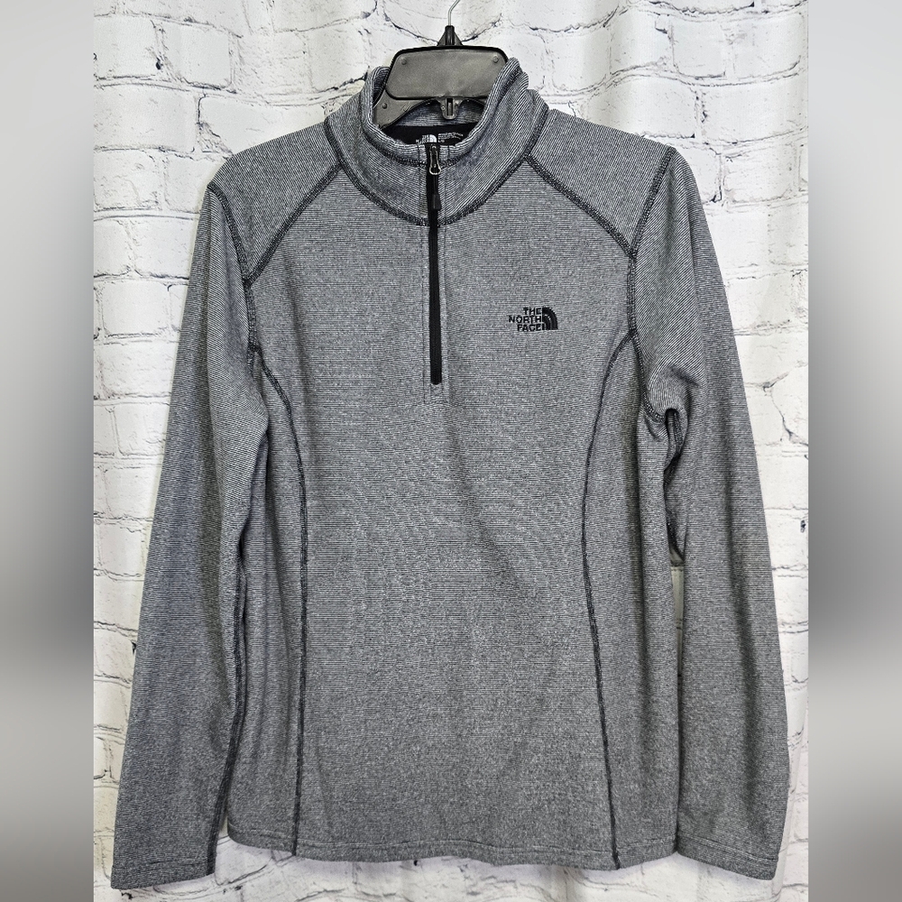 The North Face Women's Heather Gray Fleece Quarter-Zip Pullover Size Large